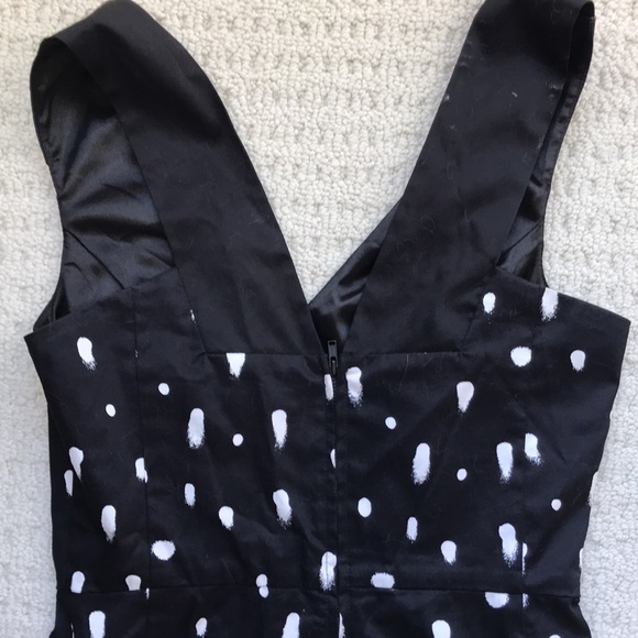 French Connection FCUK Black & White Sleeveless Sheath Dress Back Zip size 4 XS - Picture 7 of 9